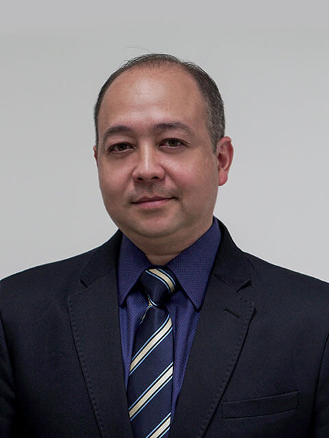 Foto do Doutor Julio Suguiyama